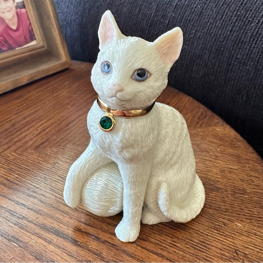 Lenox Porcelain Playful Cat Figurine